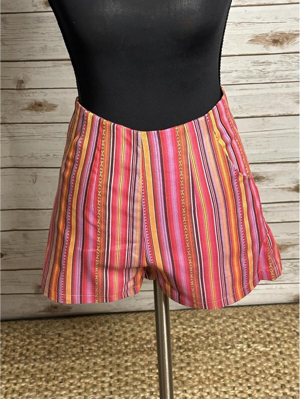 Kaisely multicolored striped woven cotton high-waisted shorts Small boho global
